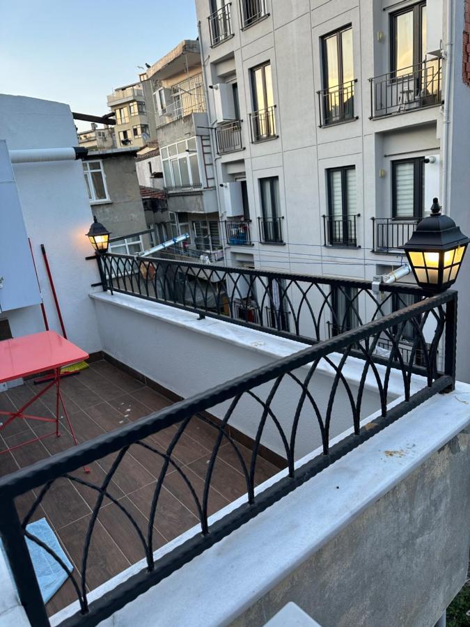 Center Of City In Besiktas 2 Plus 1 With 2 Bathroom And 3 Air Conditioner Stambuł Zewnętrze zdjęcie